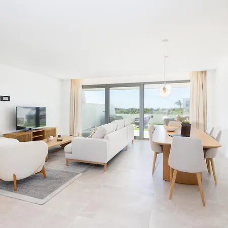 度假居 Luxury House Chaparral Golf E70 By Aora